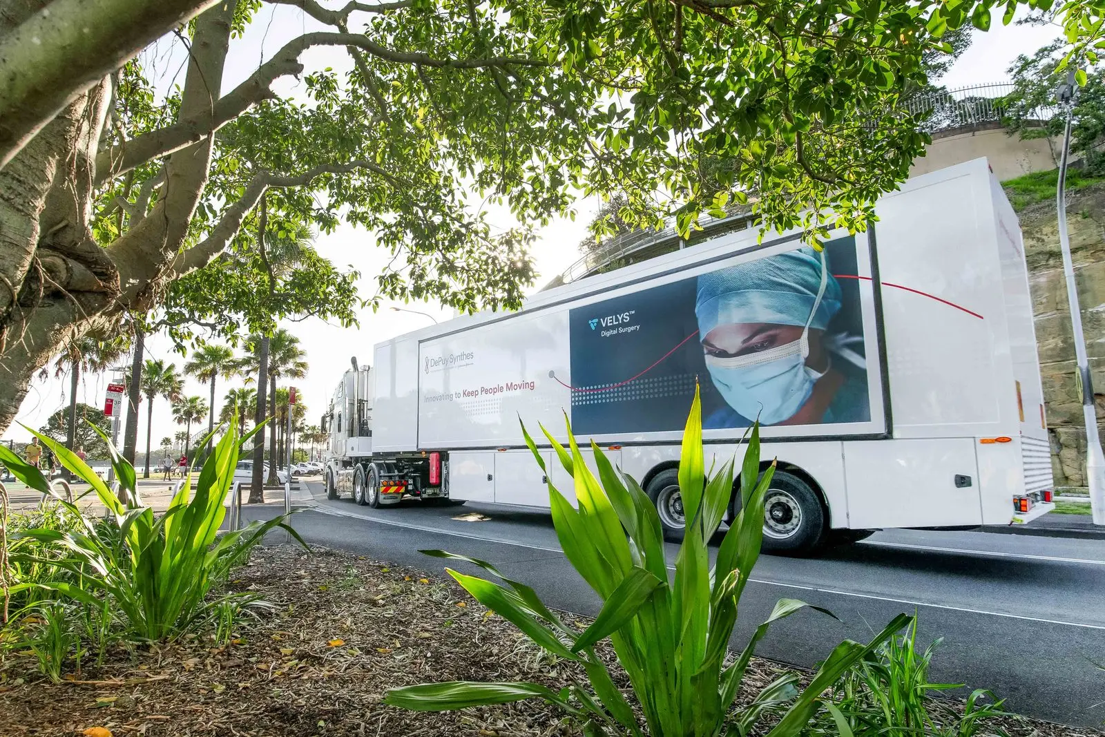 Johnson & Johnson VELYS Mobile Lab and Virtual Tour, image 12 of 14