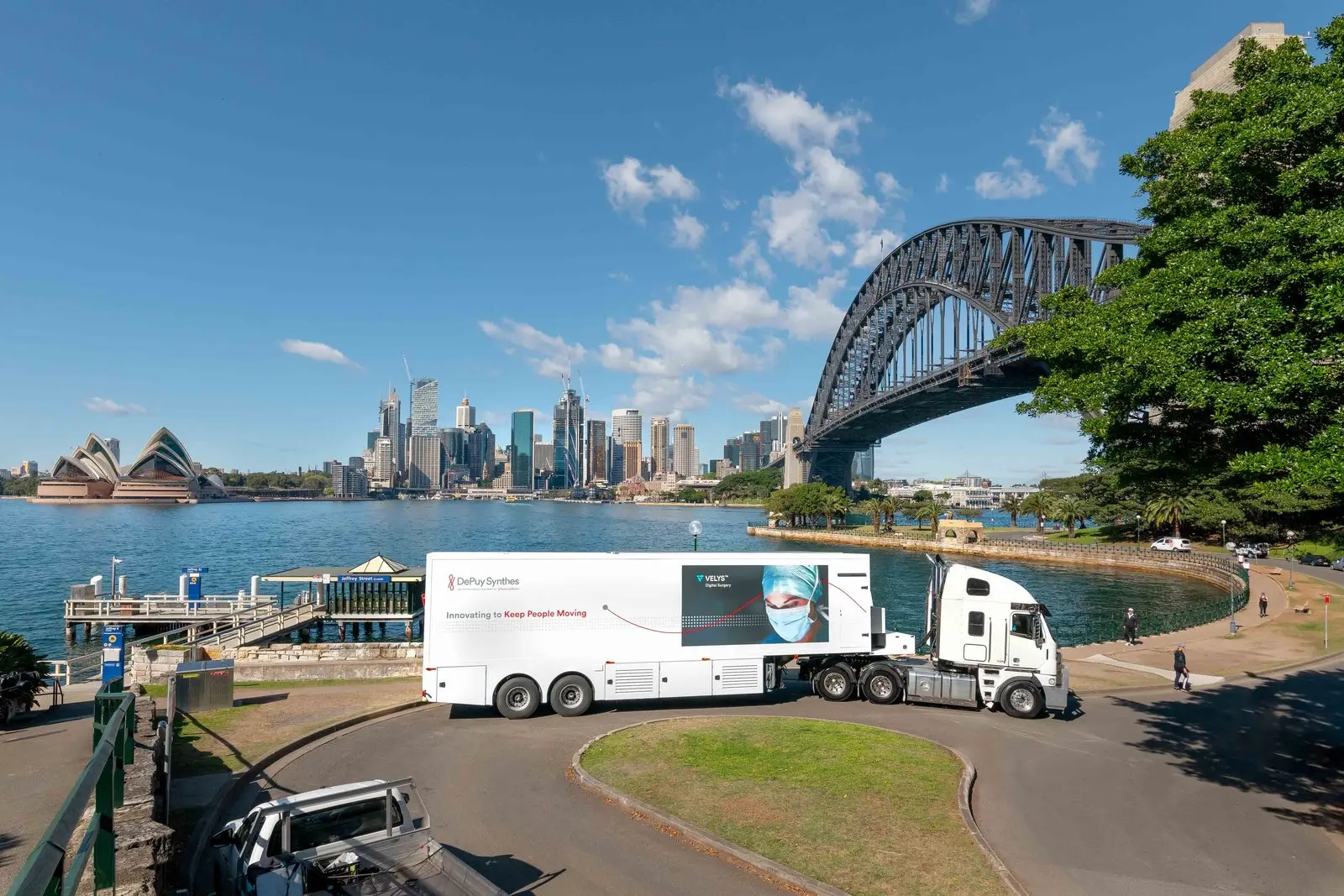 Johnson & Johnson VELYS Mobile Lab and Virtual Tour, image 13 of 14